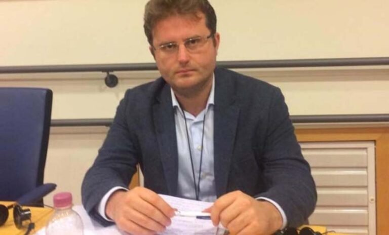 Ardit GJINALI – 25 Prilli është zgjimi shoqëror nga errësira autokratike