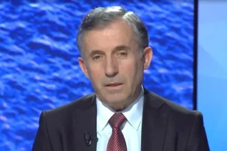 Profesor Enver Bytyci, shpreh ipinionet e tij në media